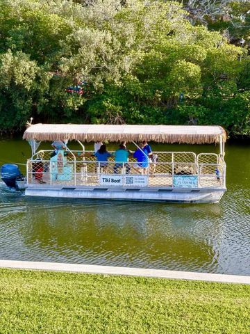 200 Greytwig Road 213, Vero Beach, FL 32963