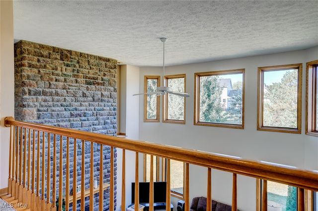 362 Silver Meadow Drive, Wadsworth, OH 44281