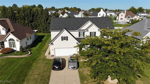 362 Silver Meadow Drive, Wadsworth, OH 44281