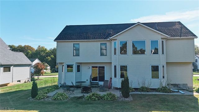362 Silver Meadow Drive, Wadsworth, OH 44281