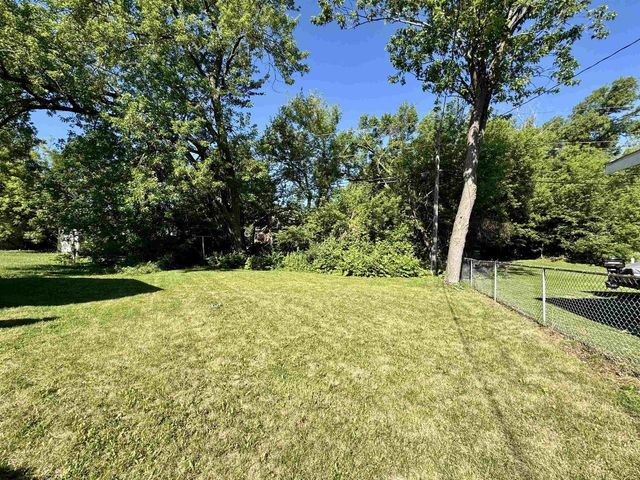 921 Cornelia Street, Janesville, WI 53545