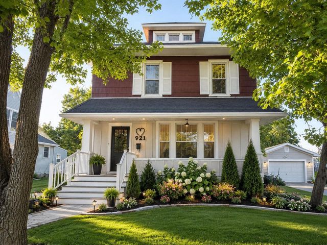 921 Cornelia Street, Janesville, WI 53545