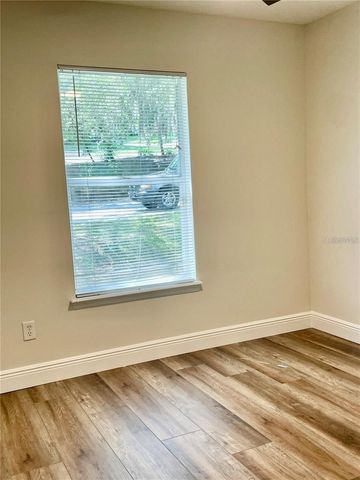 445 W DESOTO STREET, Clermont, FL 34711