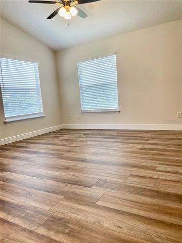 445 W DESOTO STREET, Clermont, FL 34711