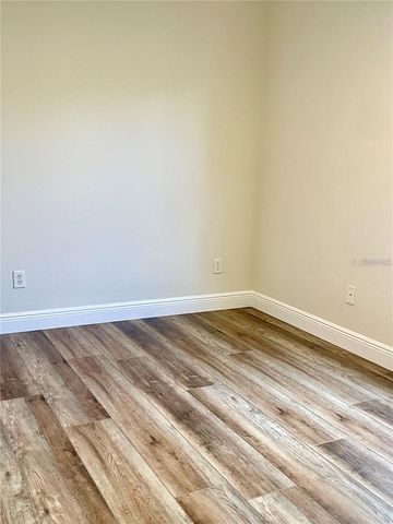 445 W DESOTO STREET, Clermont, FL 34711