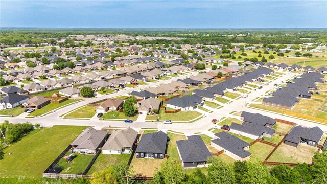 8908 Kiowa Drive, Greenville, TX 75402