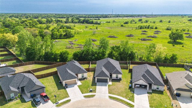 8908 Kiowa Drive, Greenville, TX 75402