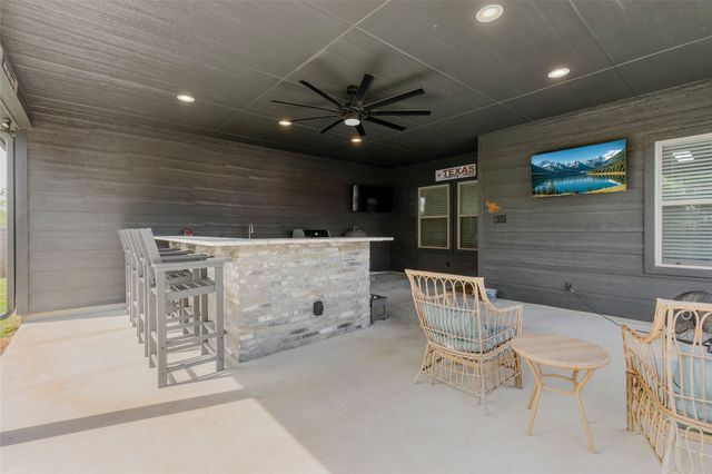 8908 Kiowa Drive, Greenville, TX 75402