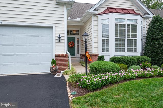 19 EASTON AVE, Ocean Pines, MD 21811