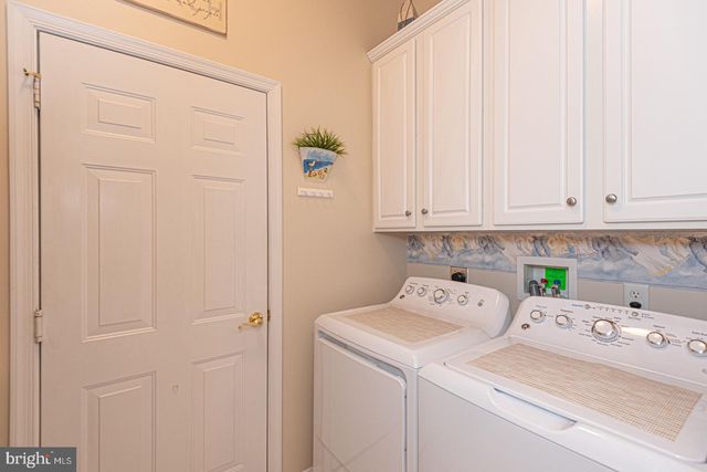19 EASTON AVE, Ocean Pines, MD 21811