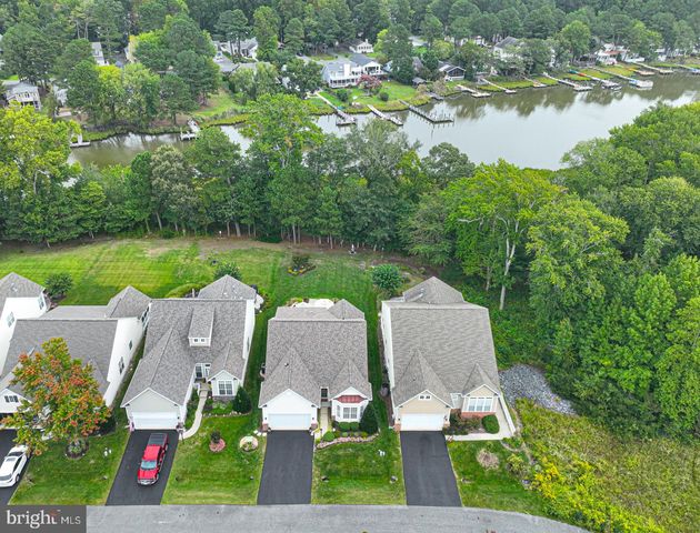 19 EASTON AVE, Ocean Pines, MD 21811