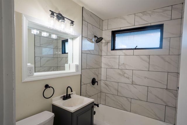 3251 S Vine St, Wichita, KS 67217