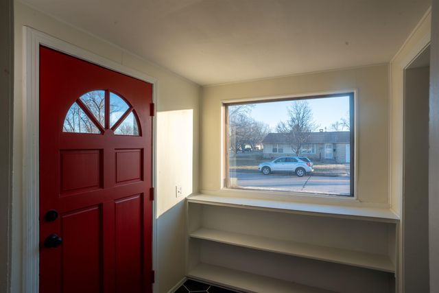 3251 S Vine St, Wichita, KS 67217