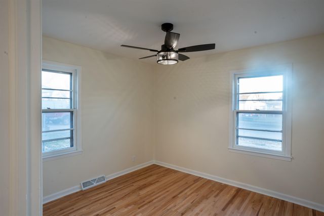 3251 S Vine St, Wichita, KS 67217