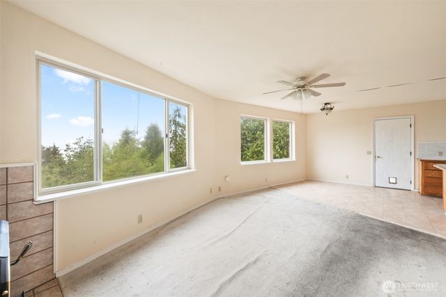 300 North Street, Sequim, WA 98382