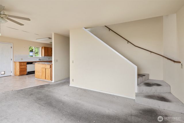 300 North Street, Sequim, WA 98382