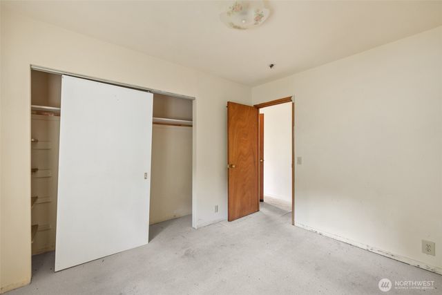 300 North Street, Sequim, WA 98382