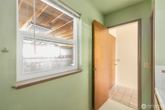 300 North Street, Sequim, WA 98382