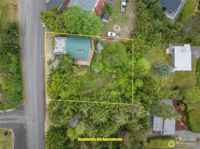 300 North Street, Sequim, WA 98382