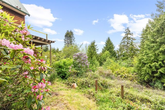 300 North Street, Sequim, WA 98382
