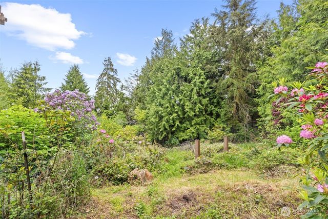 300 North Street, Sequim, WA 98382