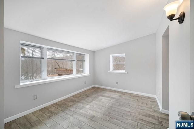 15 Allegheny Avenue, West Milford, NJ 07480