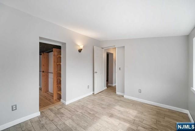 15 Allegheny Avenue, West Milford, NJ 07480