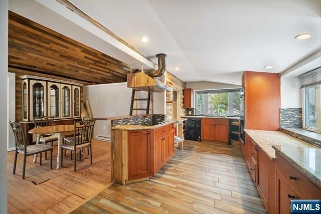 15 Allegheny Avenue, West Milford, NJ 07480