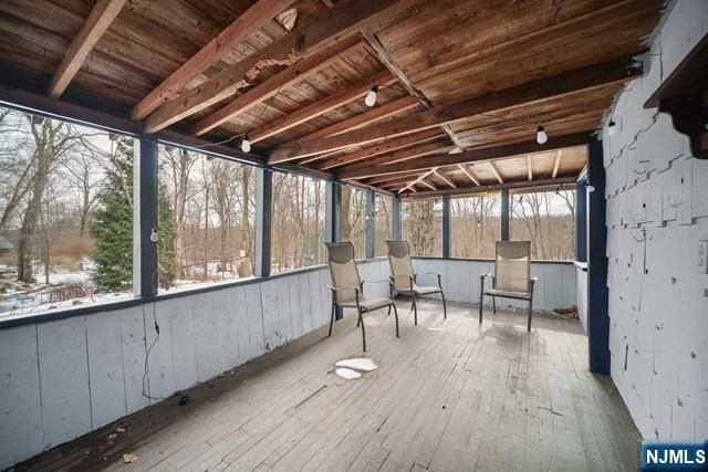 15 Allegheny Avenue, West Milford, NJ 07480