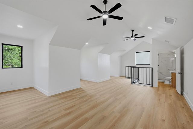 410 Arkansas Road, Sadler, TX 76264