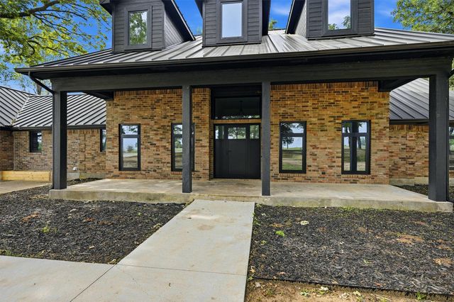 410 Arkansas Road, Sadler, TX 76264