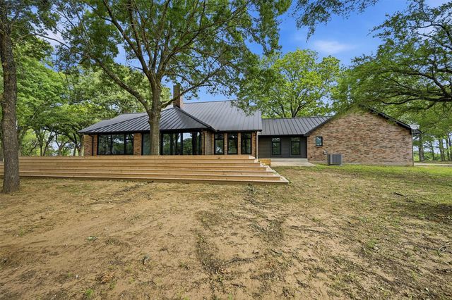 410 Arkansas Road, Sadler, TX 76264