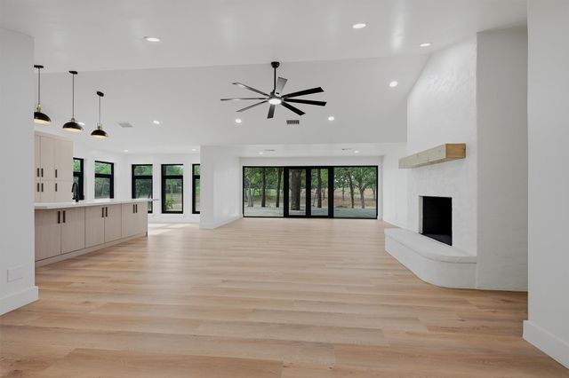410 Arkansas Road, Sadler, TX 76264