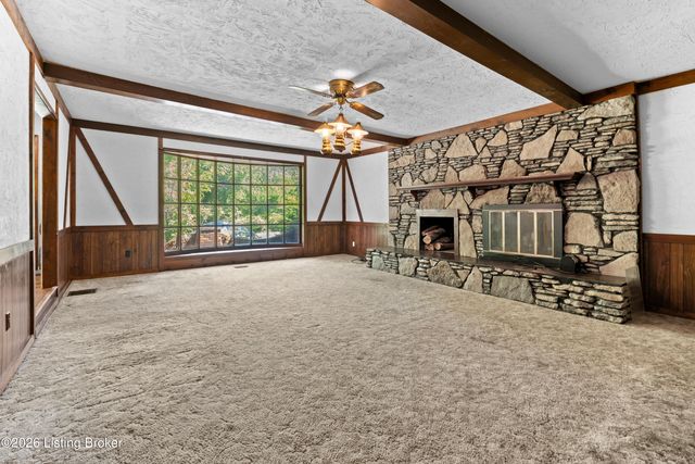 6210 Beulah Church Rd, Louisville, KY 40228
