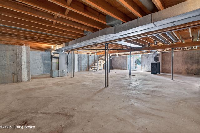 6210 Beulah Church Rd, Louisville, KY 40228