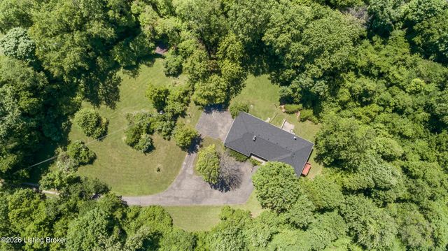 6210 Beulah Church Rd, Louisville, KY 40228