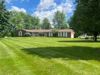 7136 Goshen Road, Goshen Twp, OH 45122