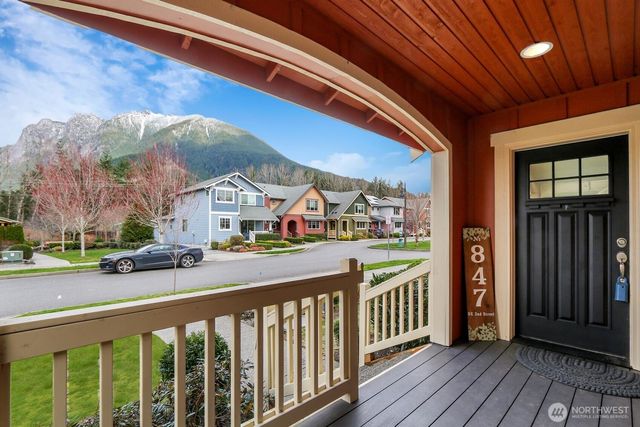 847 NE 2nd Street, North Bend, WA 98045