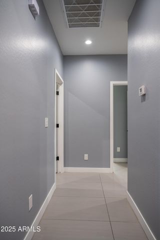 21605 W LAURA Street, Wittmann, AZ 85361