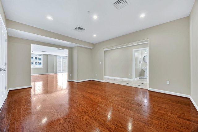 914 Main Street 1213, Houston, TX 77002