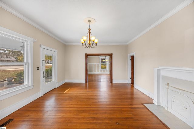 406 N Main Street, Fountain Inn, SC 29644