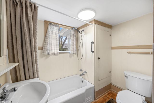 406 N Main Street, Fountain Inn, SC 29644