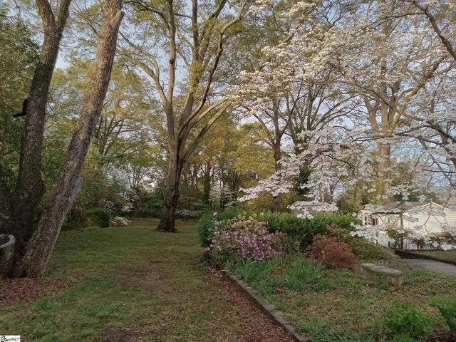 406 N Main Street, Fountain Inn, SC 29644