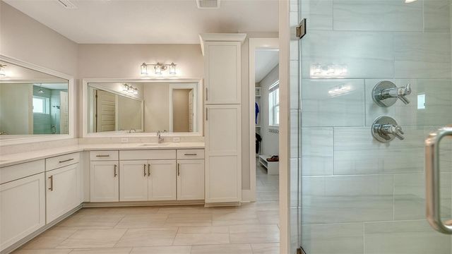 512 LAUREL PARK DRIVE, Sarasota, FL 34236