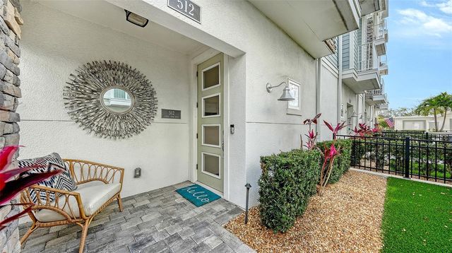 512 LAUREL PARK DRIVE, Sarasota, FL 34236