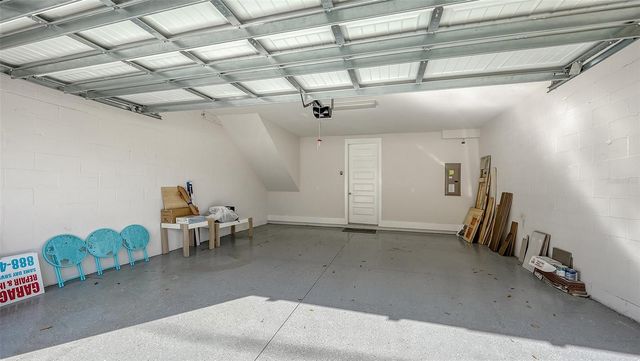 512 LAUREL PARK DRIVE, Sarasota, FL 34236