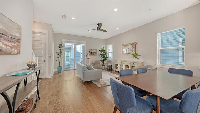 512 LAUREL PARK DRIVE, Sarasota, FL 34236