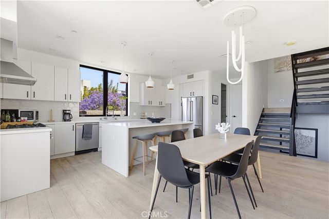 2432 Penmar Avenue 201, Venice, CA 90291