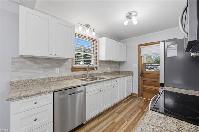 1813 Fearing AVE, Elizabeth City, NC 27909