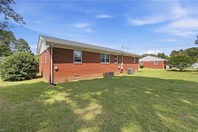 1813 Fearing AVE, Elizabeth City, NC 27909